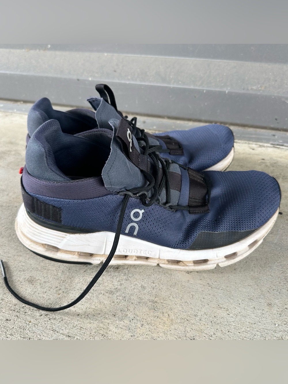 Mens On Running OC Shoes Size 7.5